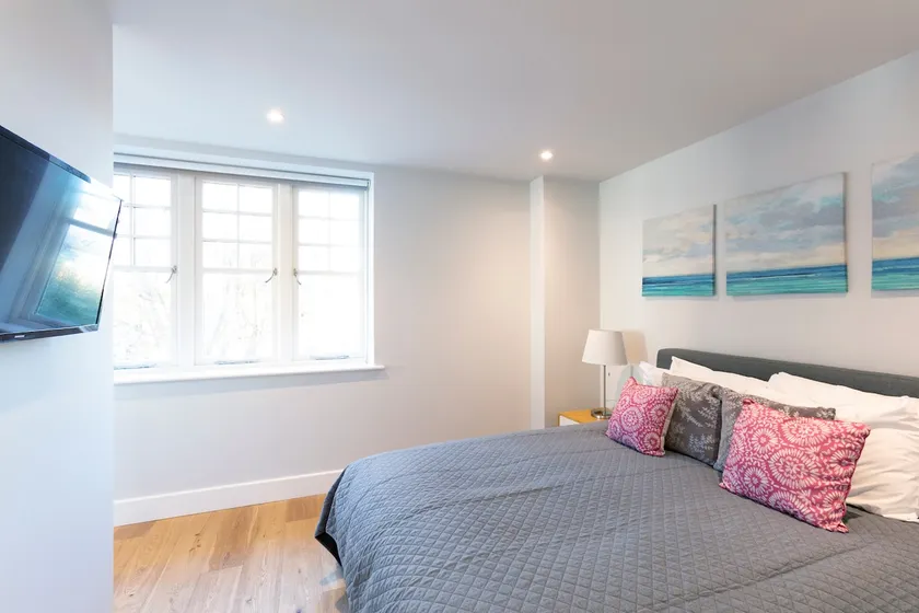 Hampden Apartments - The Anne - Image 1