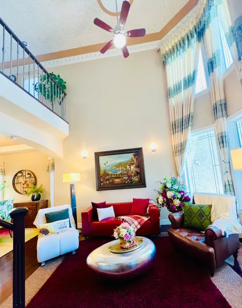 Cozy House * 5 BR * Family, Baby, & Kid-Friendly * King Bed * A/C * - Image 1