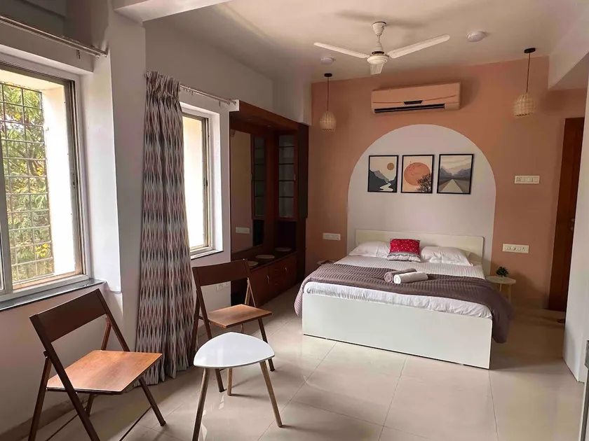 Coral:Pvt Studio in Koregaon Park|Wi-Fi SmartTv AC - Image 1