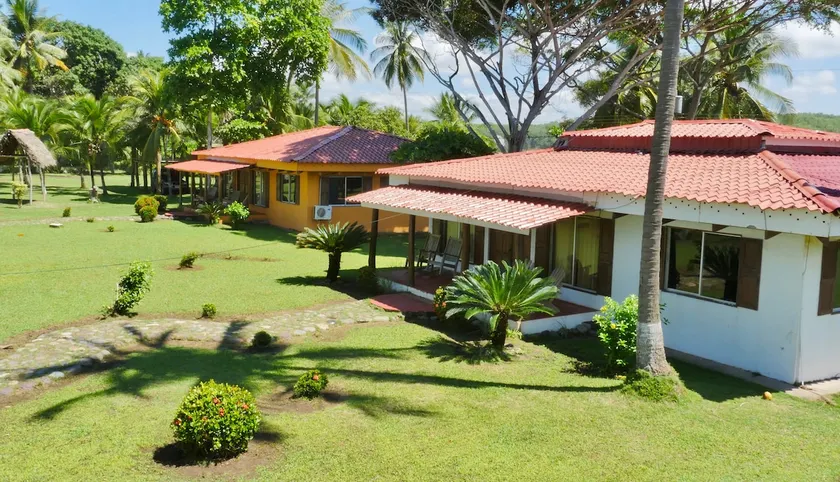 Playa Nido Blanco + Private Beachfront Casita + Pool - Image 1