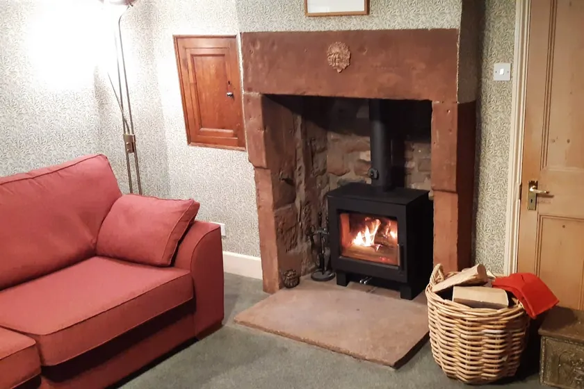 A lovely cosy escape for two (or one) - Image 1