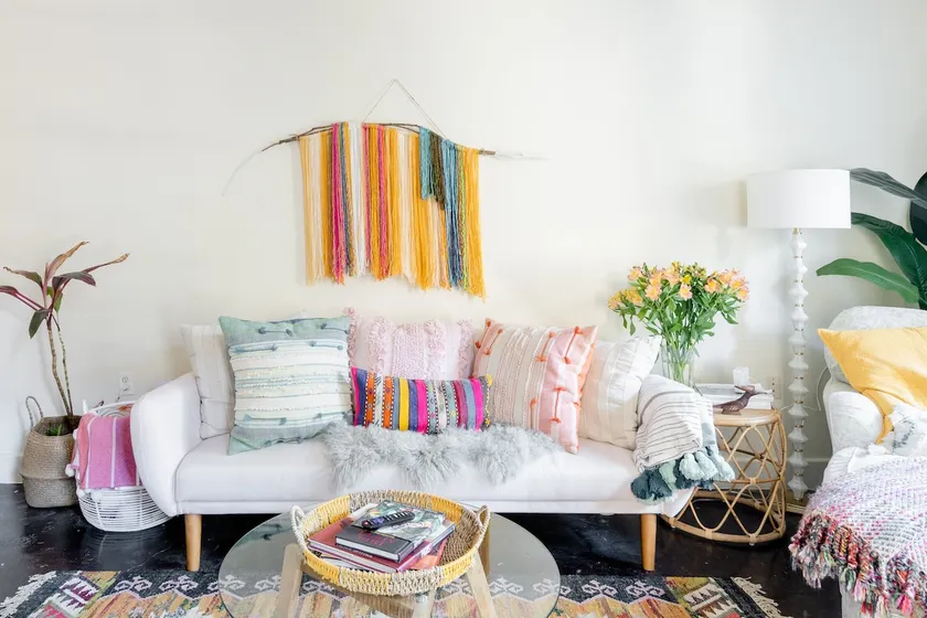 Airy, Bohemian Vibe with Outdoor Swing Lounge, near Museums - Image 1