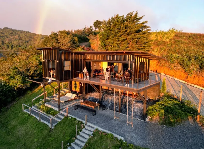 BLACK TI - Luxury Cabin, Poas Volcano - Image 1