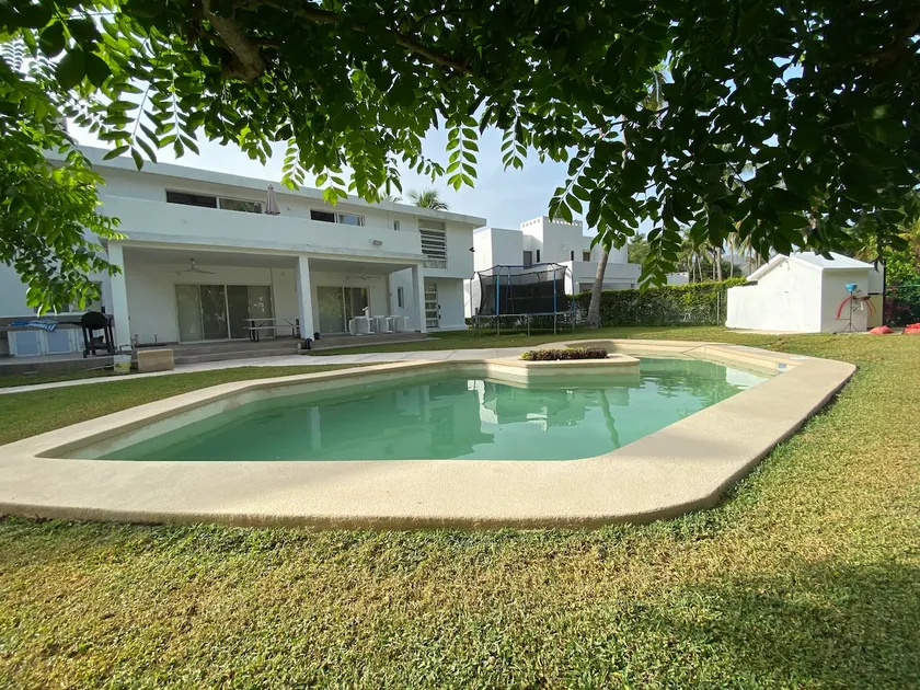 Club Santiago, private pool, close to the beach. - Image 1