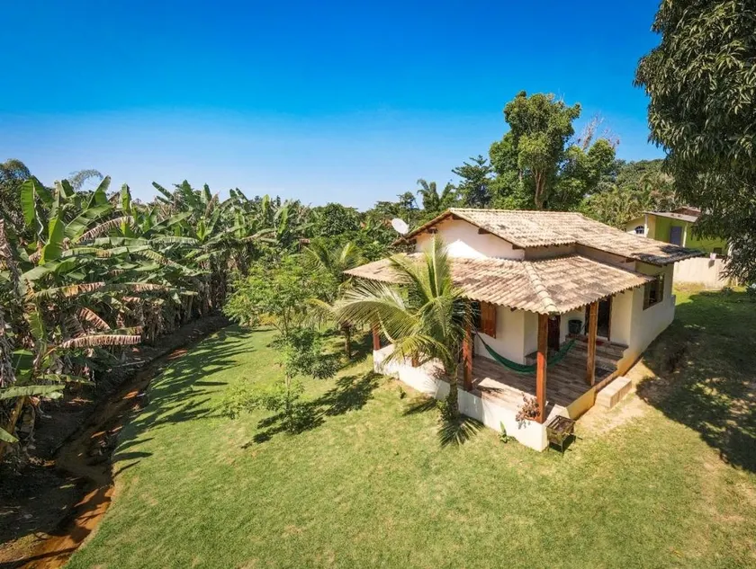 Sambura Chalet Sleeping Beach - Image 1