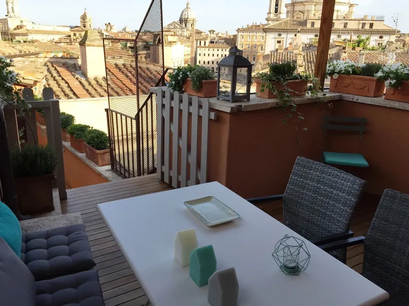 3 bedroom penthouse with standard private terrace r - Image 1