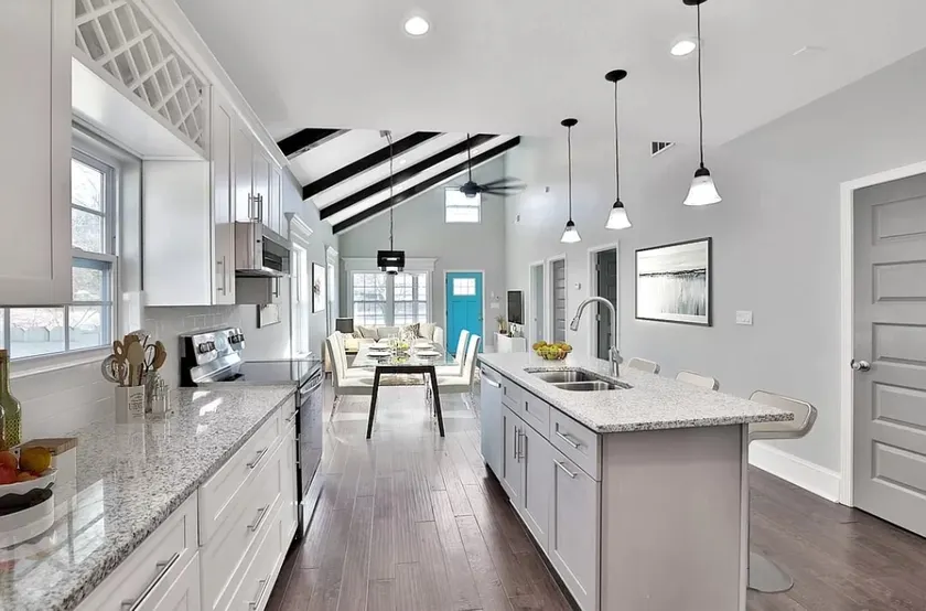 New and spacious 3bd RM home in the heart of ATL - Image 1