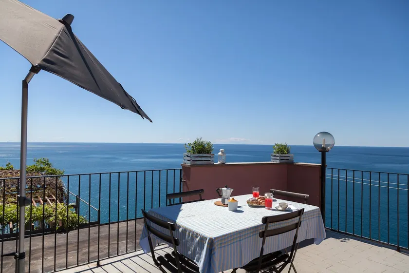 Casa Pergola Corniglia SeaView / AC - Image 1