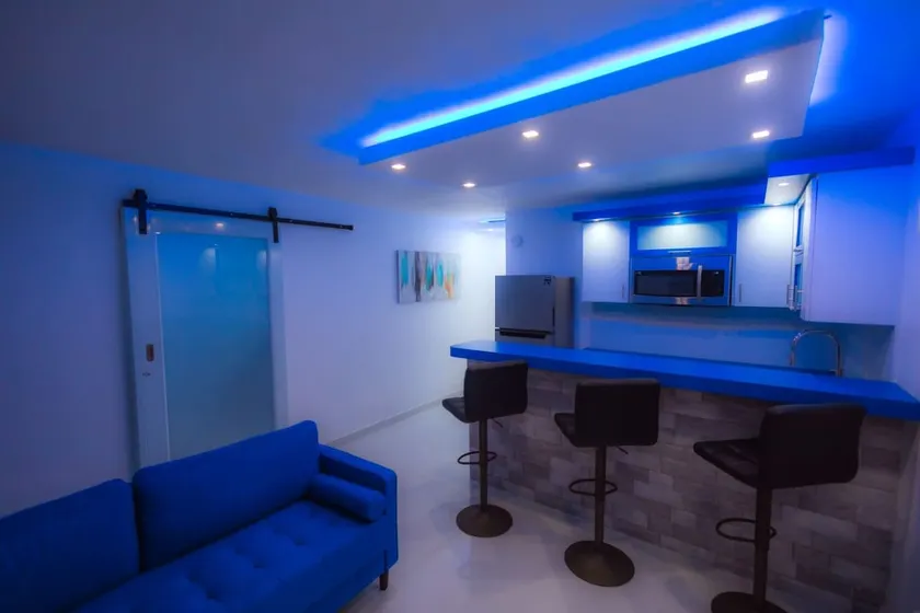 Zen Villa Jacuzzi Free WiFi and Netflix - Image 1