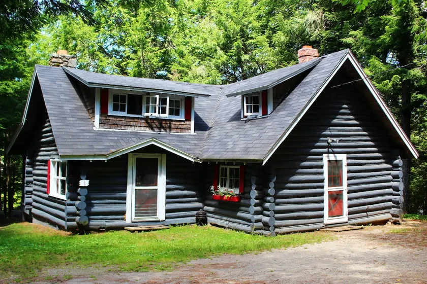 Cottage #1, Robinson's Cottages, Pet-friendly - Image 1