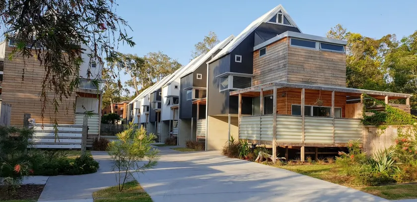 Blue Salt - Pacific Street Terraces, Crescent Head - Image 1