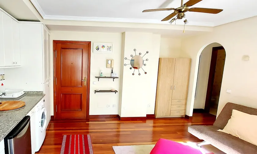 G10 Cozy studio in Puertochico, Santander - Image 1