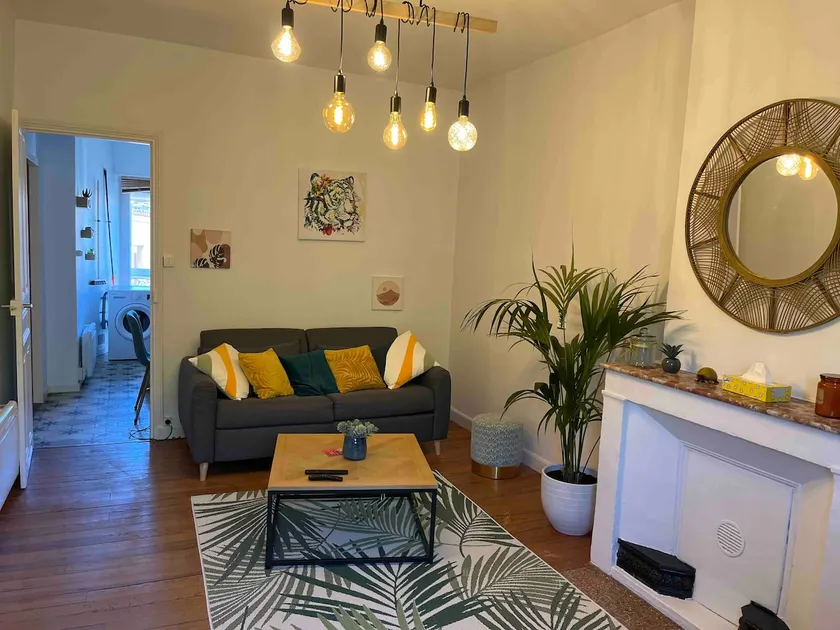 Very nice apartment close to the city center. - Image 1