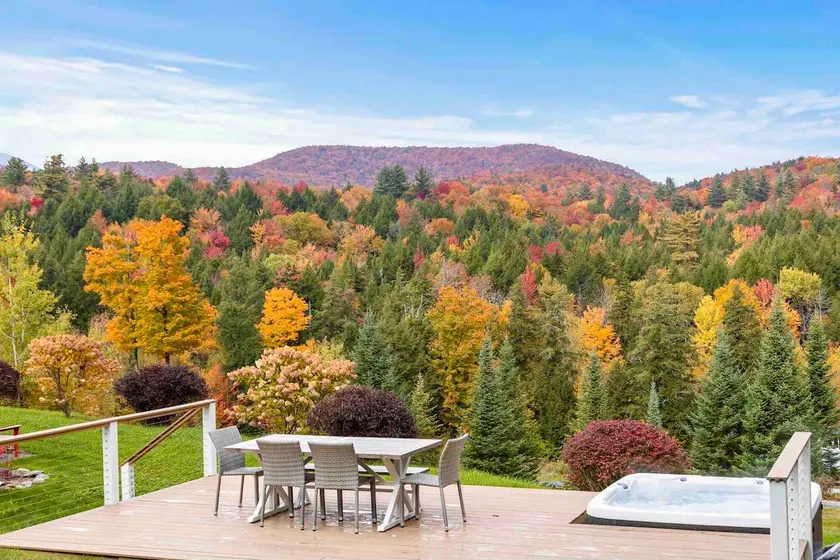 Stowe Retreat w/ Hot Tub & Mountain Views - Close to Skiing & Family-friendly - Image 1