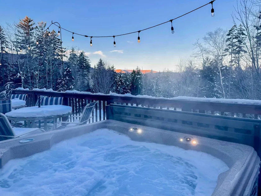 The Hideaway -private, Free EV, New Hot Tub - Image 1