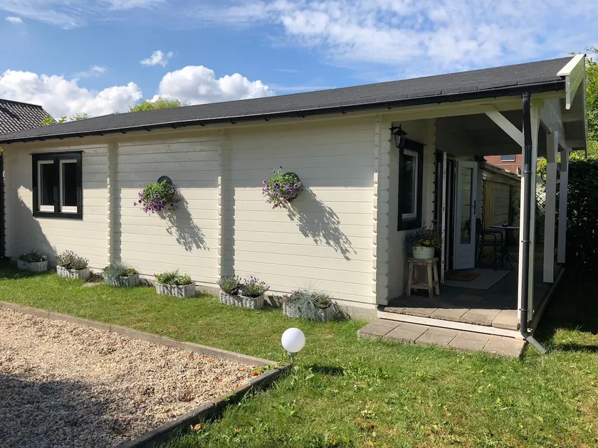 Private chalet, centrally located! - Image 1