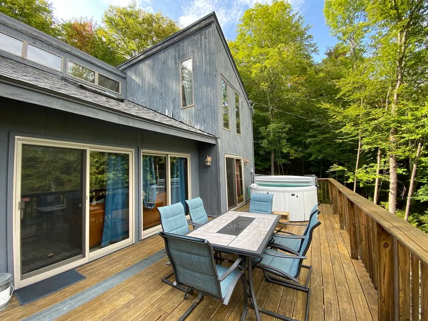 Kingsbrook: Chalet w Sauna, Hot Tub, AC! - Image 1