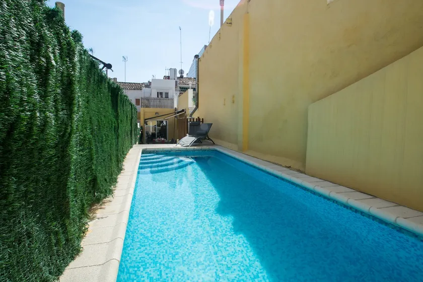 Aire, Centrally located house in Calella with a private pool - Image 1