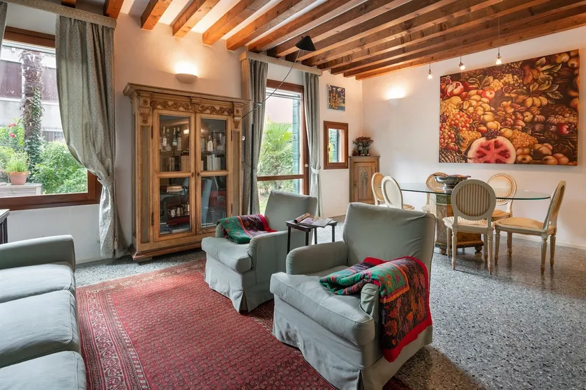 Garden apartment - Image 1