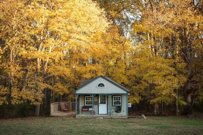 Fox Farms Little House - Image 1