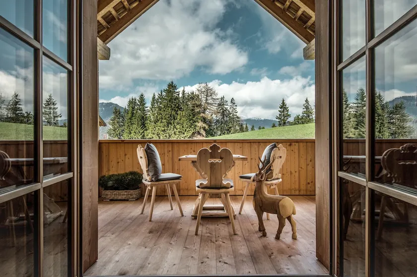 Mountain Chalet Pia - Image 1