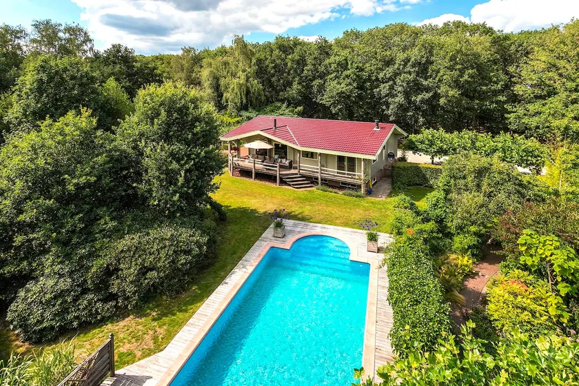 Peace, space and relaxation in the middle of nature! - Image 1