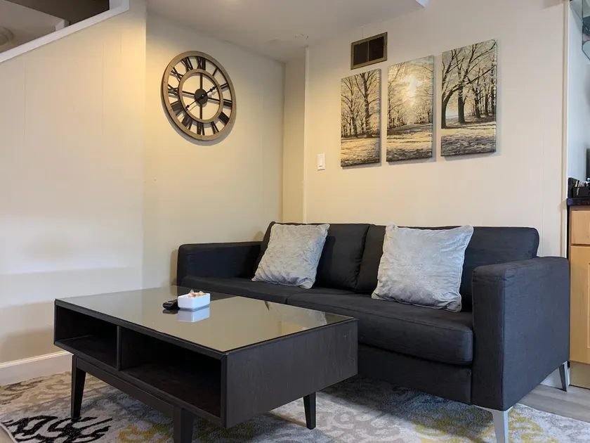 Beautiful Quiet Getaway, Newly Remodeled - Image 1