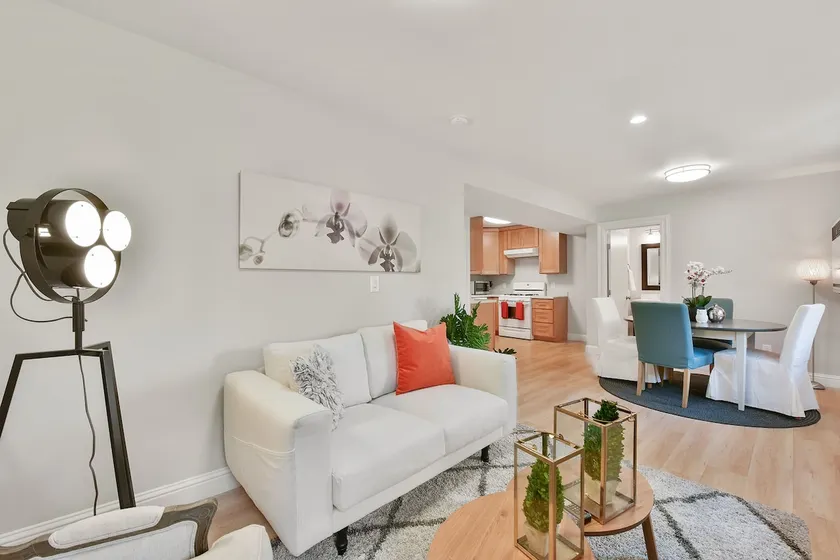 Modern Berkeley Residence - Image 1