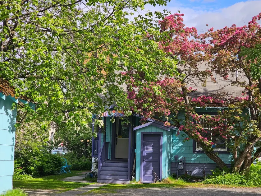 Downtown Historic Attic Suite - Image 1