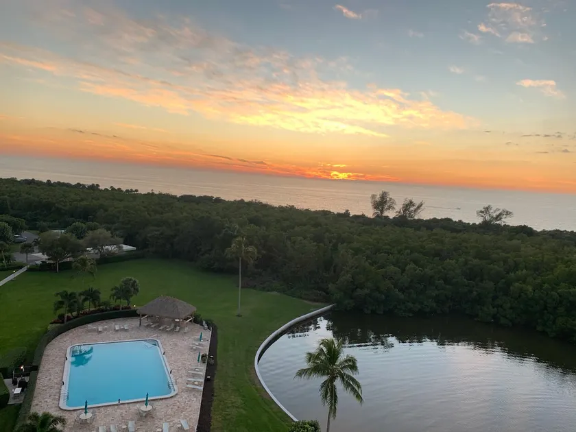 Vanderbilt Beach and amazing views! - Image 1