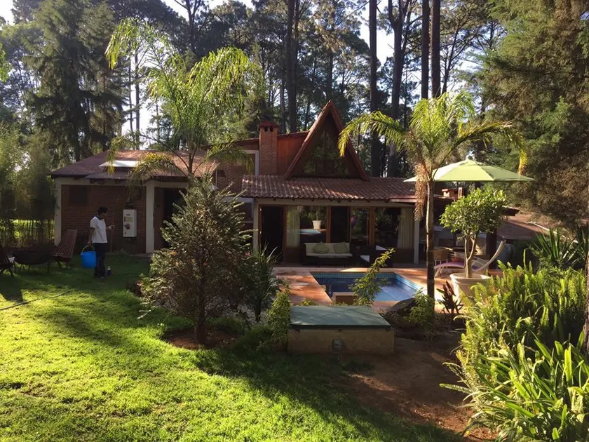 Comanche Cabana - Image 1