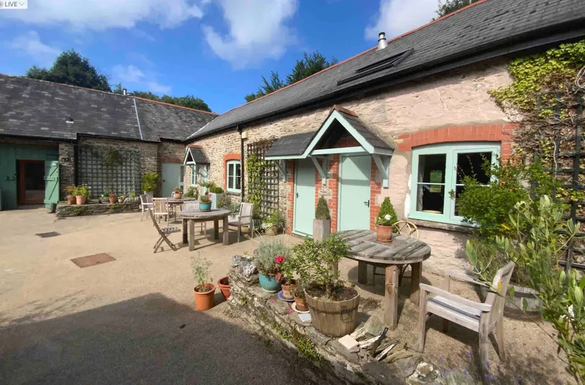 Willow Cottage in Exmoor National Park - Image 1