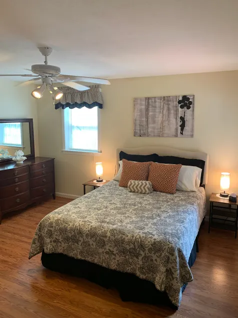 Clemson Mom Apartment - Image 1
