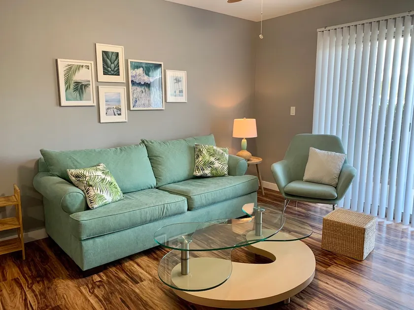 Modern Fully Renovated Condo! Heart of Destin! - Image 1