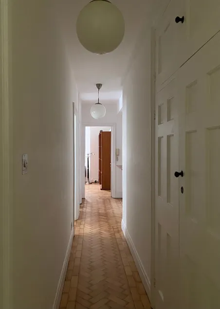 Spacious Studio Flat Next To Hyde Park & Transport - Image 1
