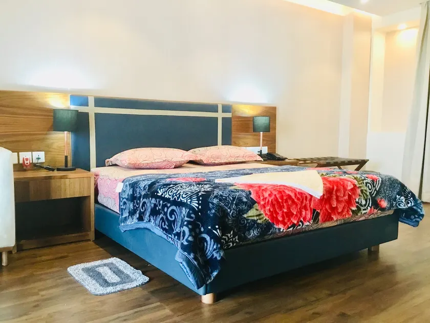 Luxury Studioz - Satya Element One, Sector 49 Sohna Road, Gurgaon - Image 1