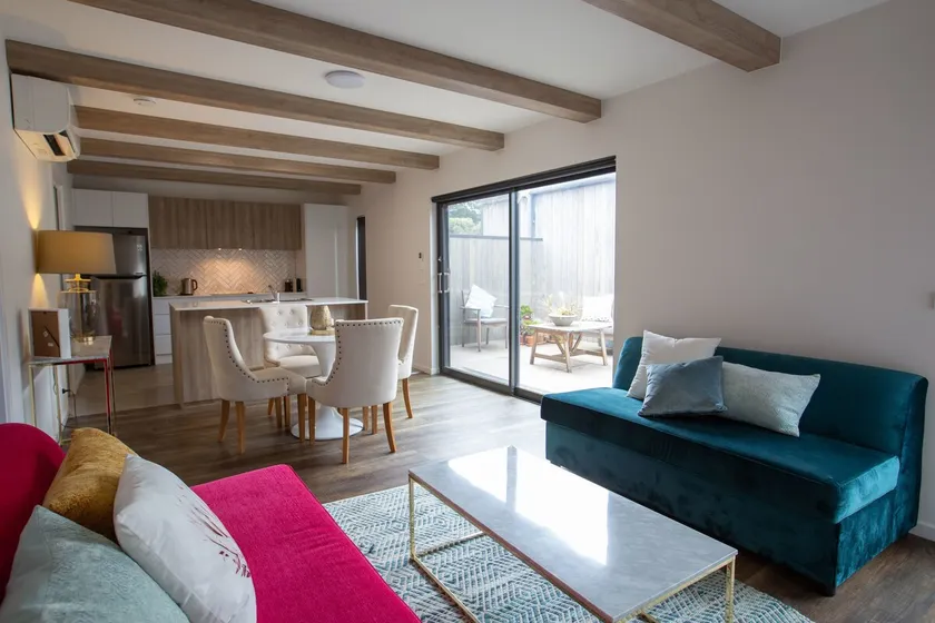 Eighty Seven on Byrnes | No.4 - Coastal Apartment - Image 1