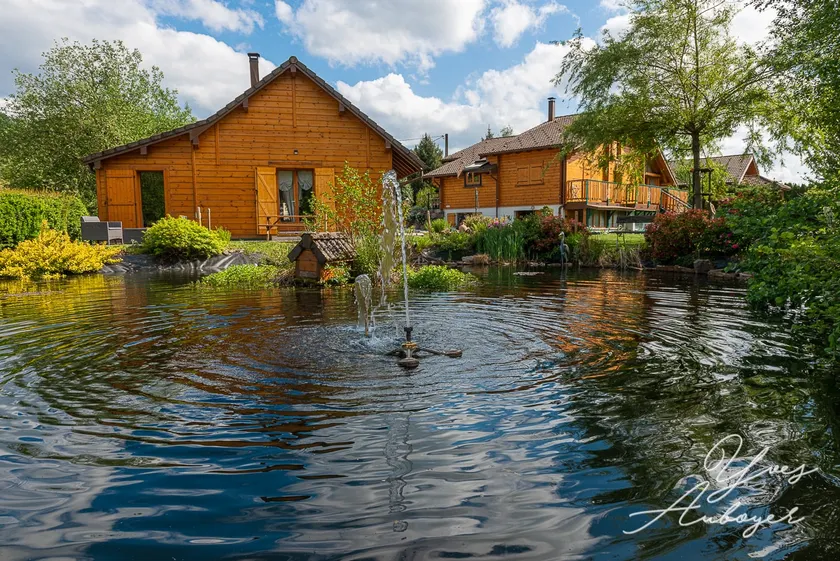 Charmant chalet La Zaubette au bord de l'eau - Image 1