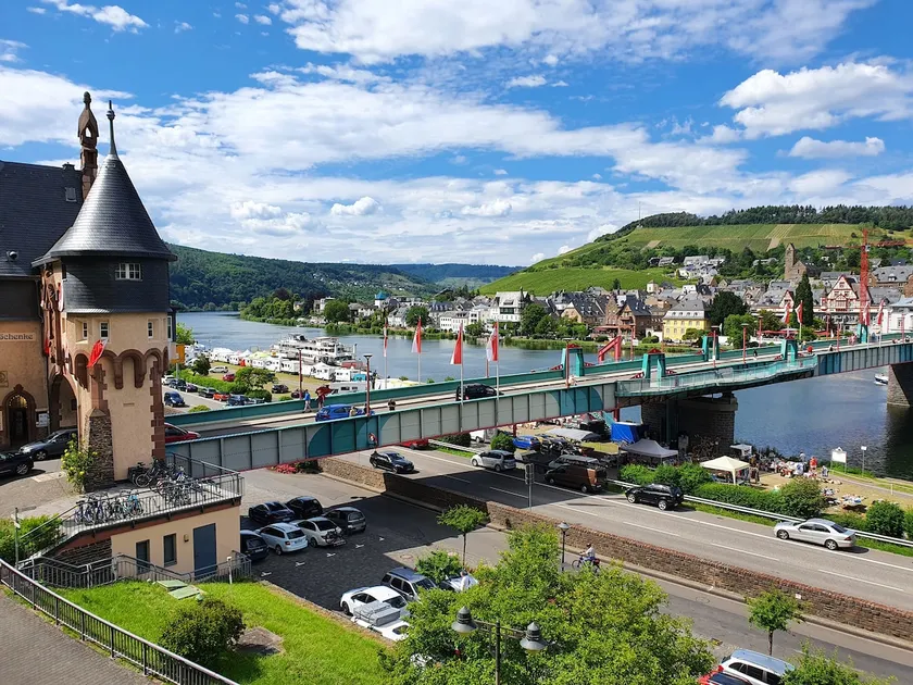 Prime Location at the Bridge with Moselle View - Image 1