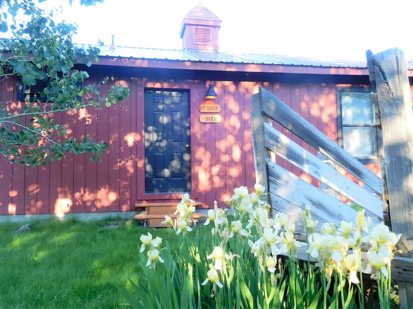 Your own private Barn - all new remodel! - Image 1