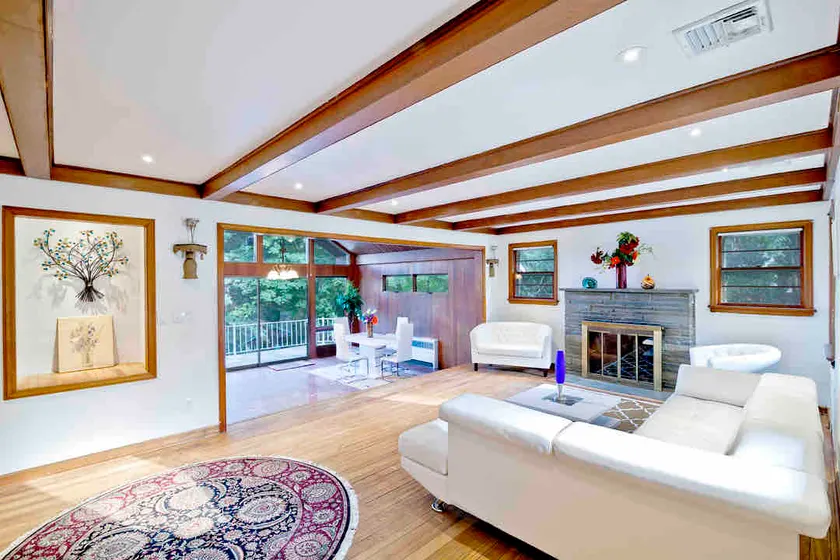 Charming Luxury Villa Near New York City - Image 1