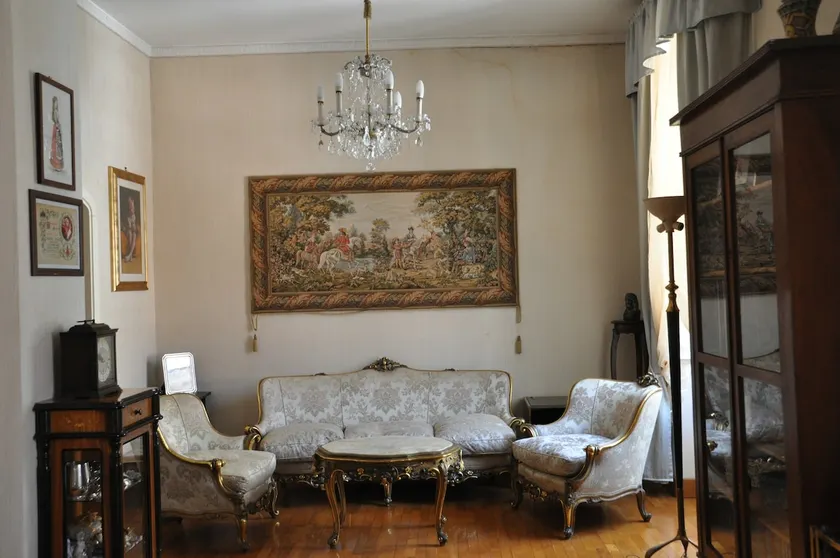 TOURIST APARTMENT The Queen's coffer - Image 1