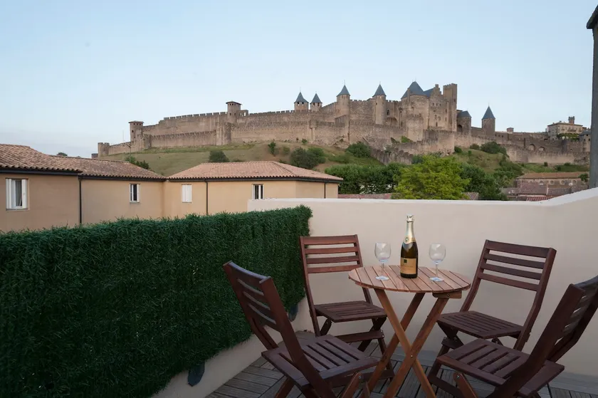 La Terrasse de Jules ★ City View ★ Parking★ WIFI - Image 1