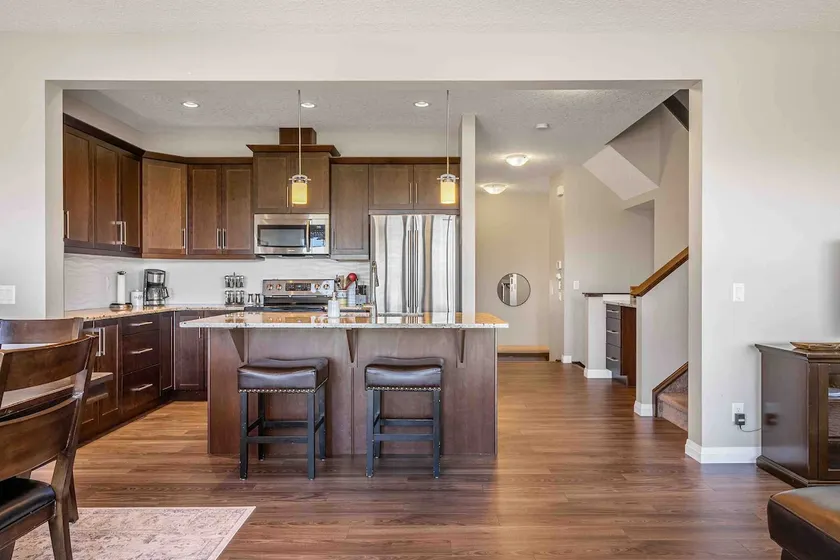 Pet & Family Friendly | Large Home | Park Behind | - Image 1