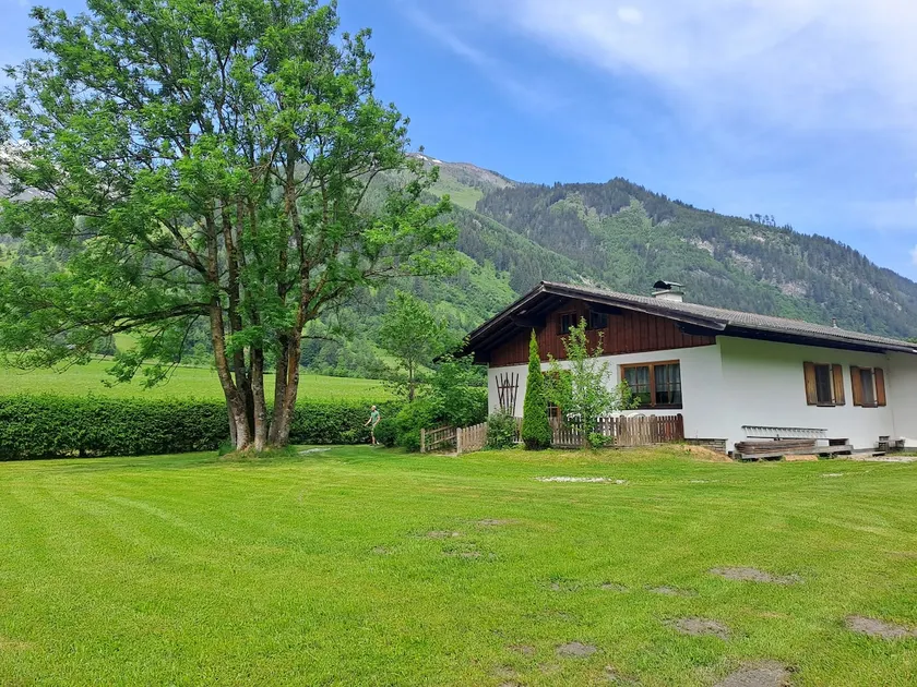 House Kreuzboden, bungalow with garden and sauna - Image 1