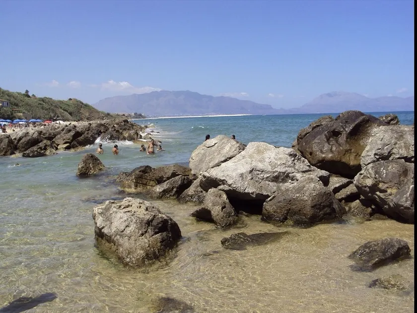 Short Lets Vacanze "Massimo" - Image 1
