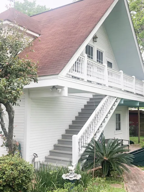 The Carriage Cottage - Image 1