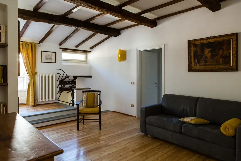 In a historic building between Florence, Bologna and Ravenna - Image 1