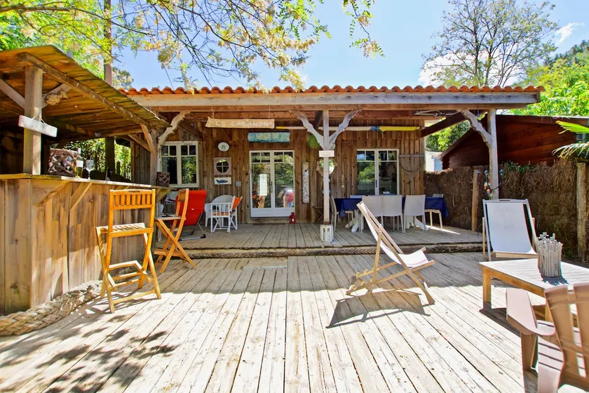 Second line: pretty hut in the 44 Hectares - Image 1