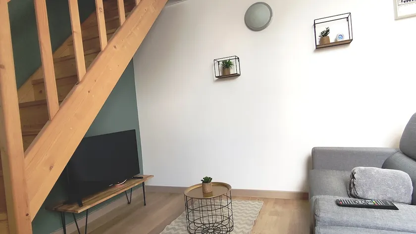 Attic apartment in LENS 1 - Image 1